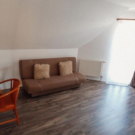 Demjén Megnyugtat-Lak Apartmanhaz מראה חיצוני תמונה